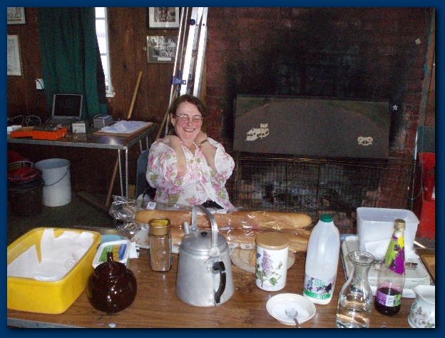 600x449 pixels (154K)